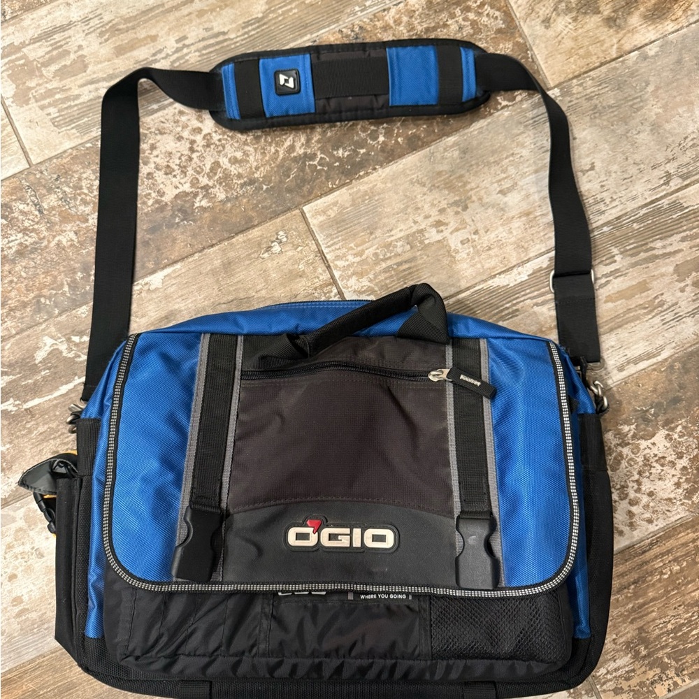 Ogio Blue and Black Corporate Messenger bag.